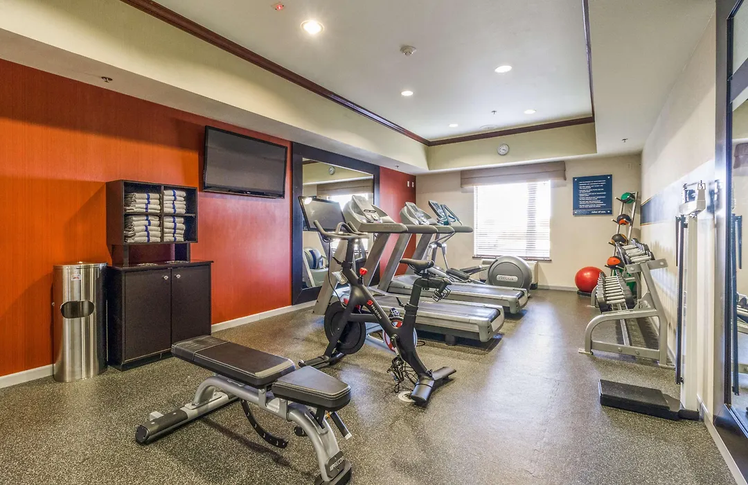 Hampton Inn & Suites Gainesville-1